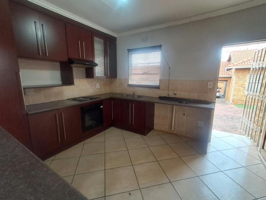 3 Bedroom Property for Sale in Groblerpark Gauteng