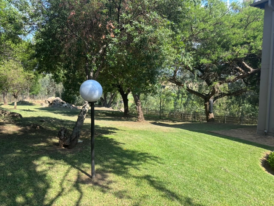 To Let 2 Bedroom Property for Rent in Wilgeheuwel Gauteng
