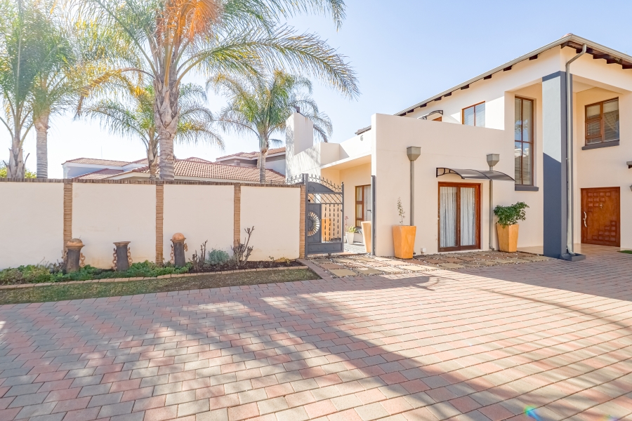 4 Bedroom Property for Sale in Willow Acres Gauteng