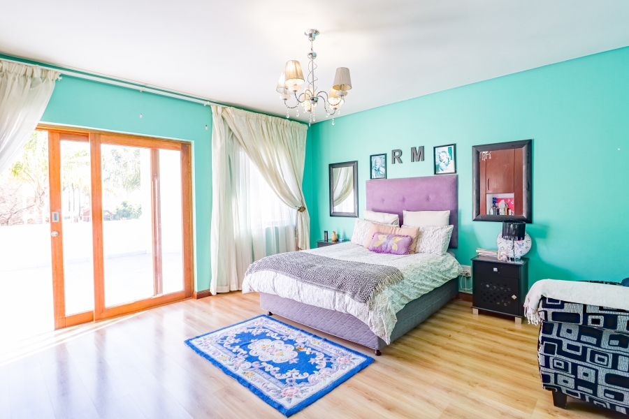 To Let 4 Bedroom Property for Rent in Willow Acres Gauteng