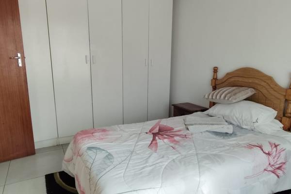 4 Bedroom Property for Sale in Helikonpark Gauteng