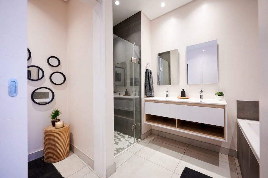 To Let 2 Bedroom Property for Rent in Morningside Gauteng