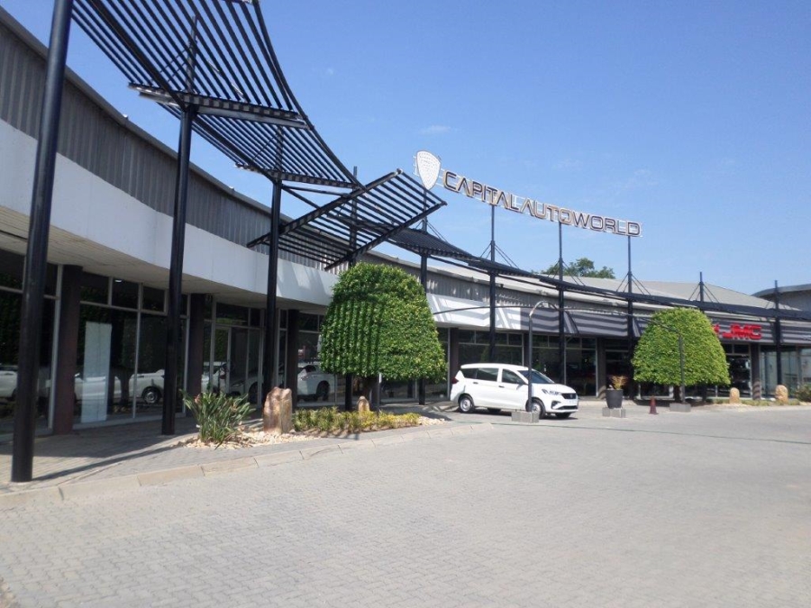 To Let Commercial Property for Rent in Randjespark Gauteng