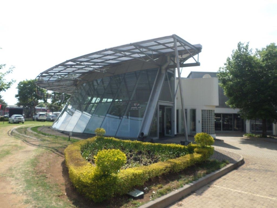 Commercial Property for Sale in Randjespark Gauteng