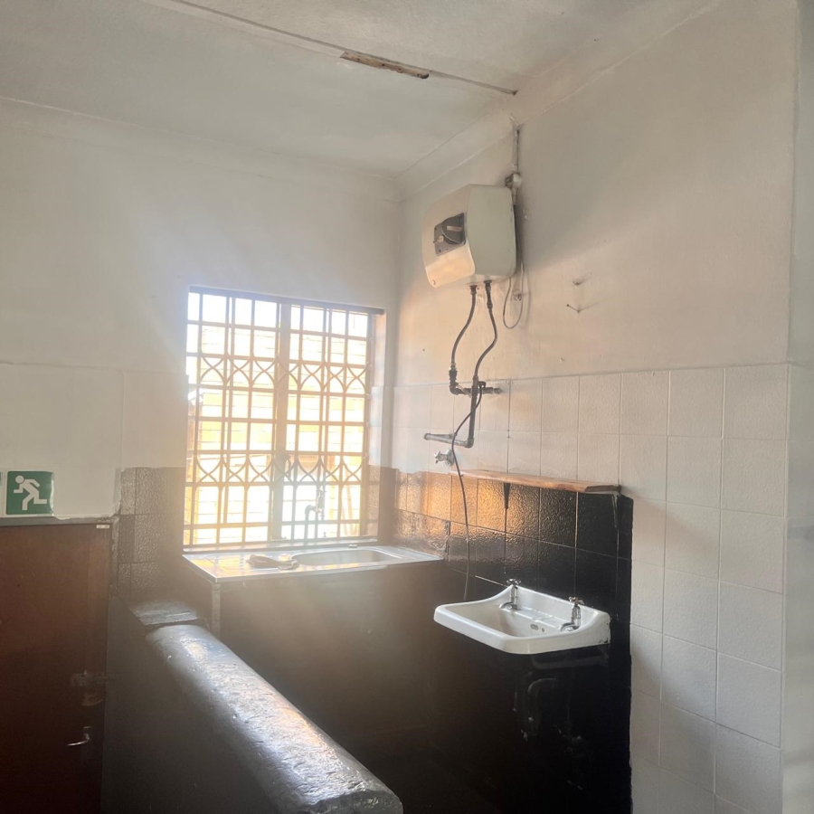 To Let Commercial Property for Rent in Florida Gauteng