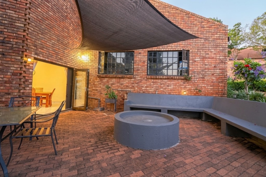 4 Bedroom Property for Sale in Sterrewag Gauteng