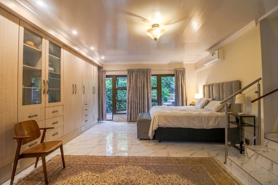 4 Bedroom Property for Sale in Sterrewag Gauteng