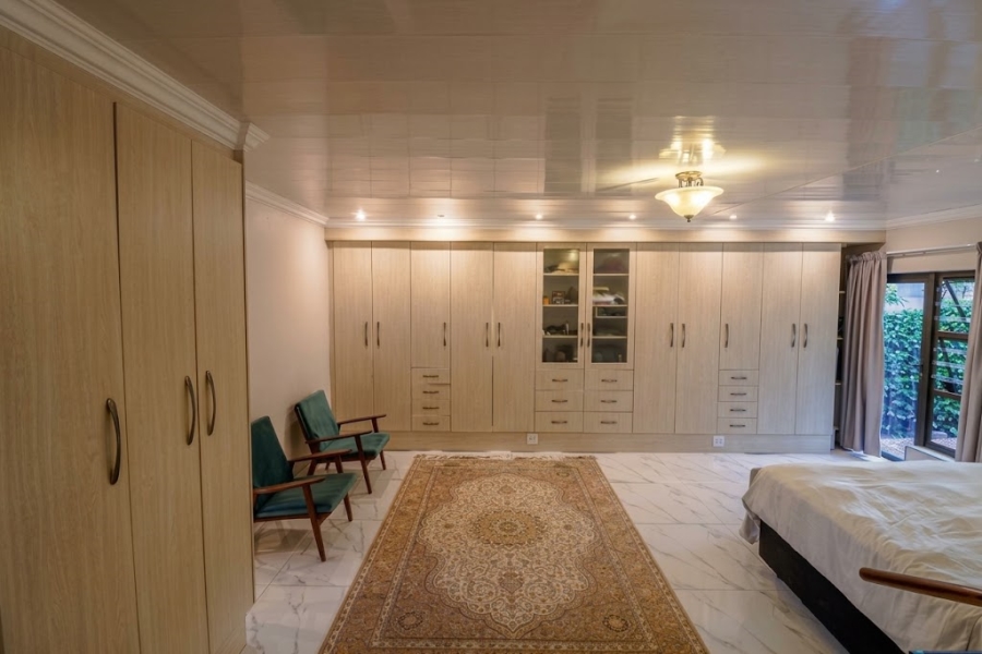 4 Bedroom Property for Sale in Sterrewag Gauteng