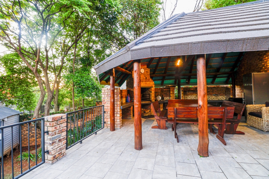 4 Bedroom Property for Sale in Sterrewag Gauteng