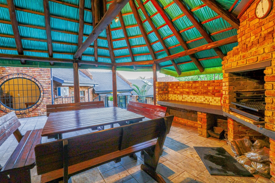4 Bedroom Property for Sale in Sterrewag Gauteng