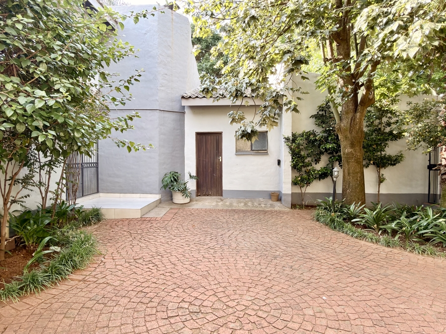 3 Bedroom Property for Sale in Die Wilgers Gauteng