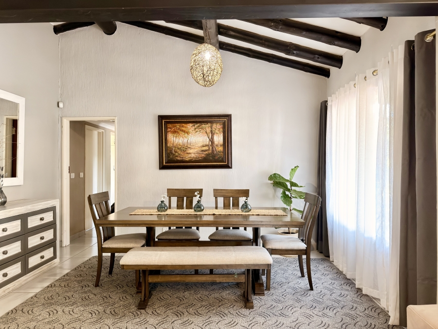 3 Bedroom Property for Sale in Die Wilgers Gauteng