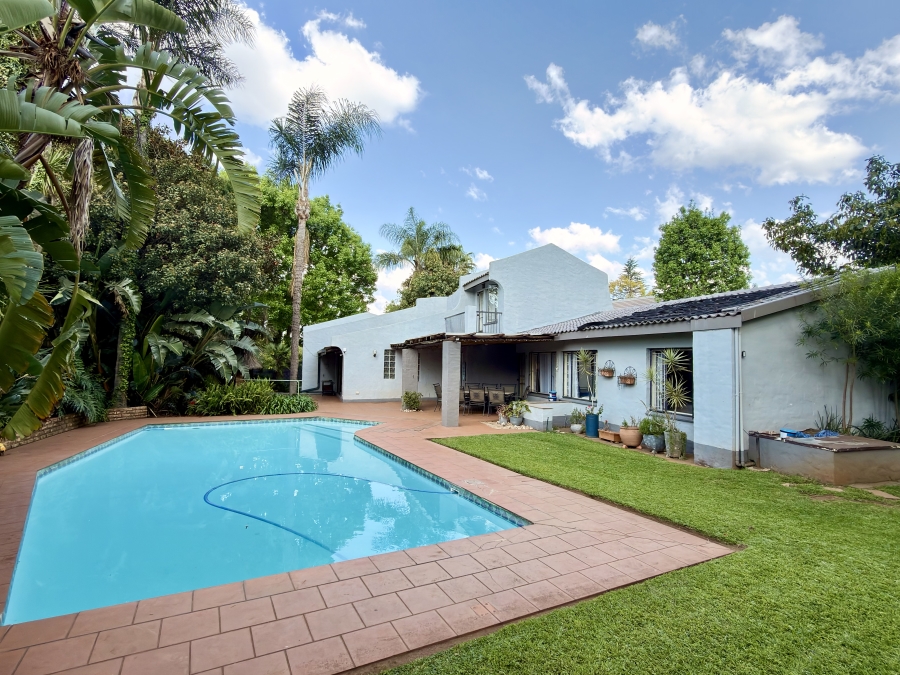 3 Bedroom Property for Sale in Die Wilgers Gauteng