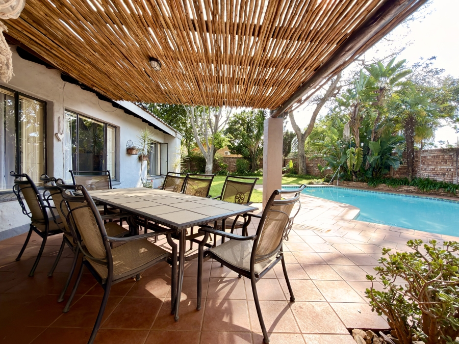 3 Bedroom Property for Sale in Die Wilgers Gauteng