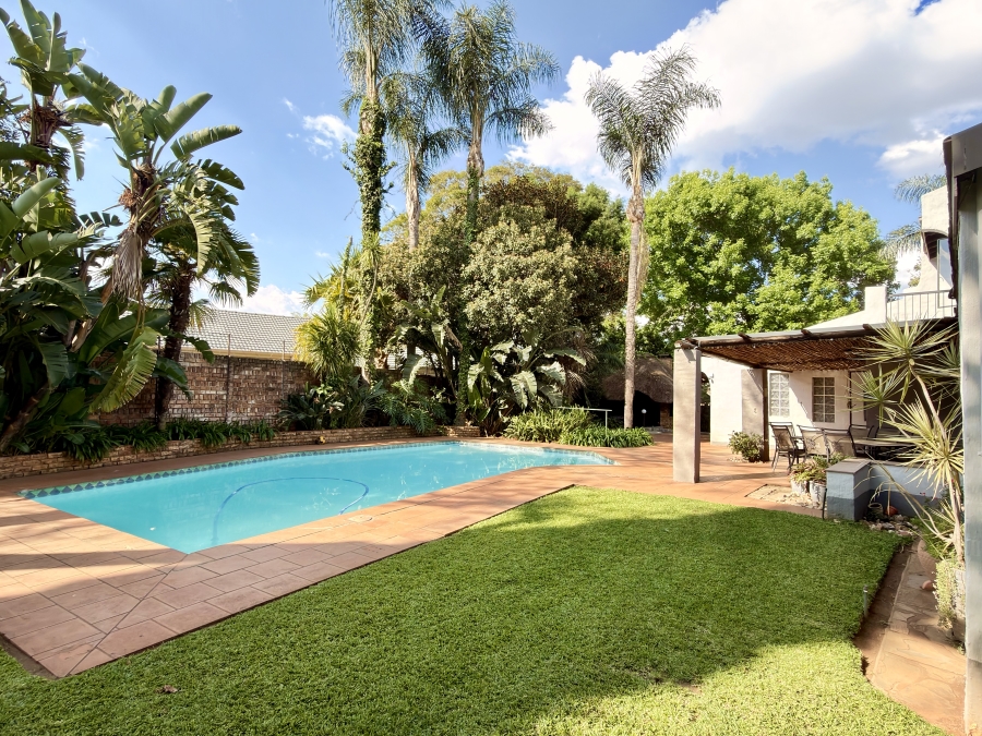 3 Bedroom Property for Sale in Die Wilgers Gauteng