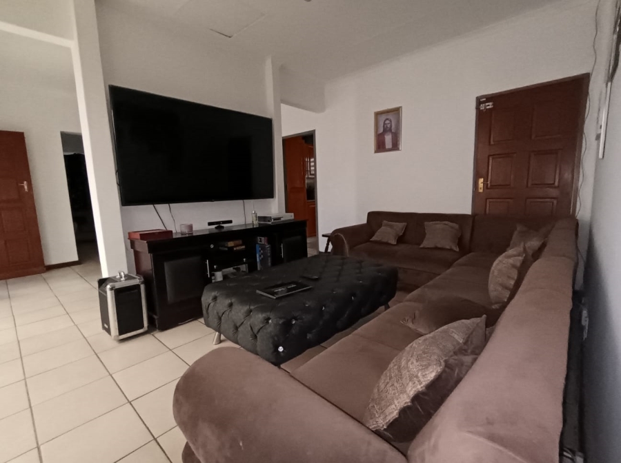 4 Bedroom Property for Sale in Moreleta Park Gauteng
