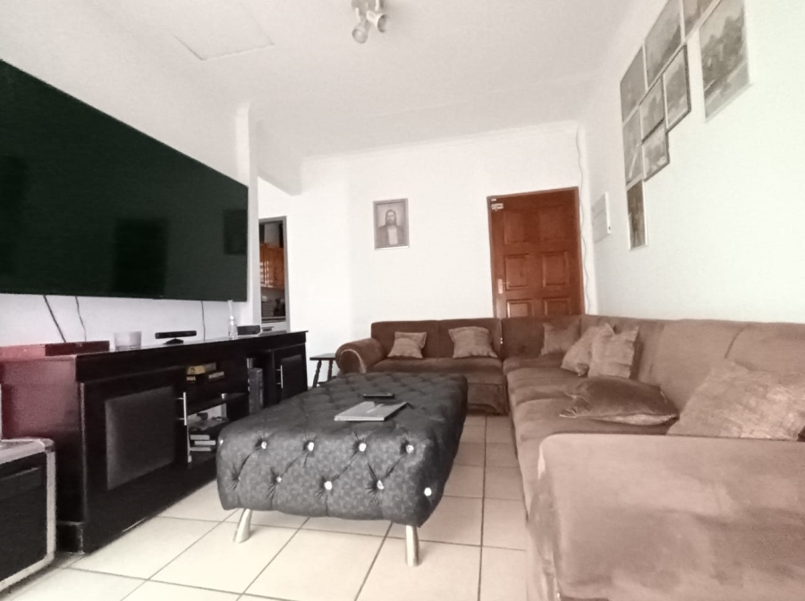 4 Bedroom Property for Sale in Moreleta Park Gauteng