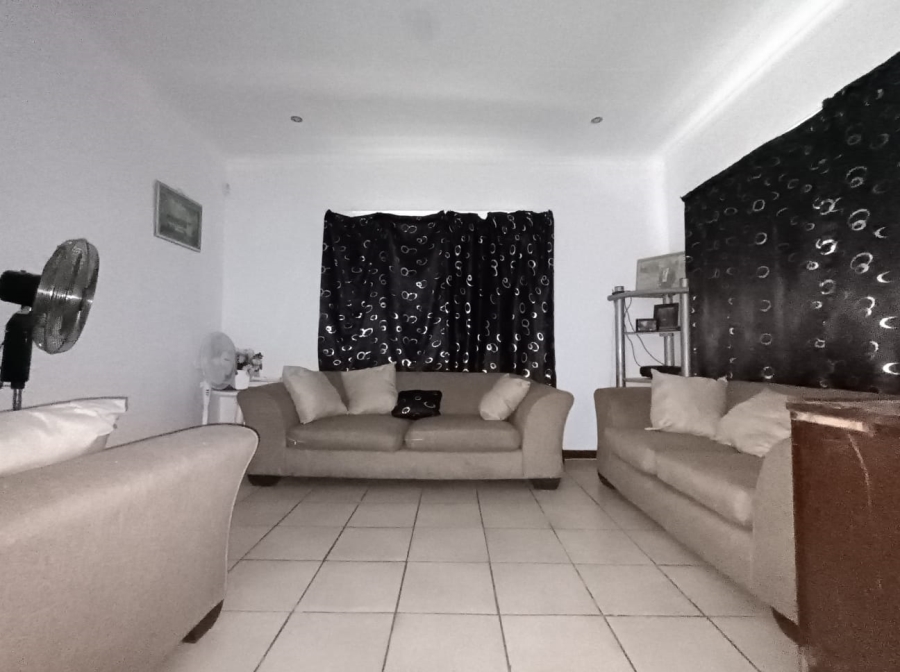 4 Bedroom Property for Sale in Moreleta Park Gauteng