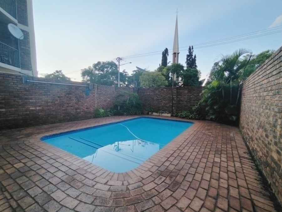 2 Bedroom Property for Sale in Villieria Gauteng