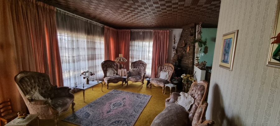 5 Bedroom Property for Sale in Elsburg Gauteng