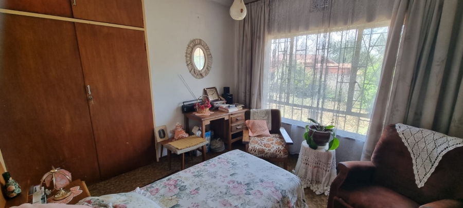 5 Bedroom Property for Sale in Elsburg Gauteng