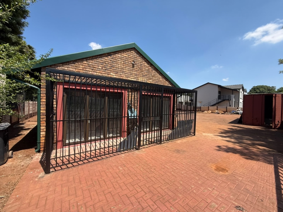 To Let Commercial Property for Rent in Wierda Park Gauteng