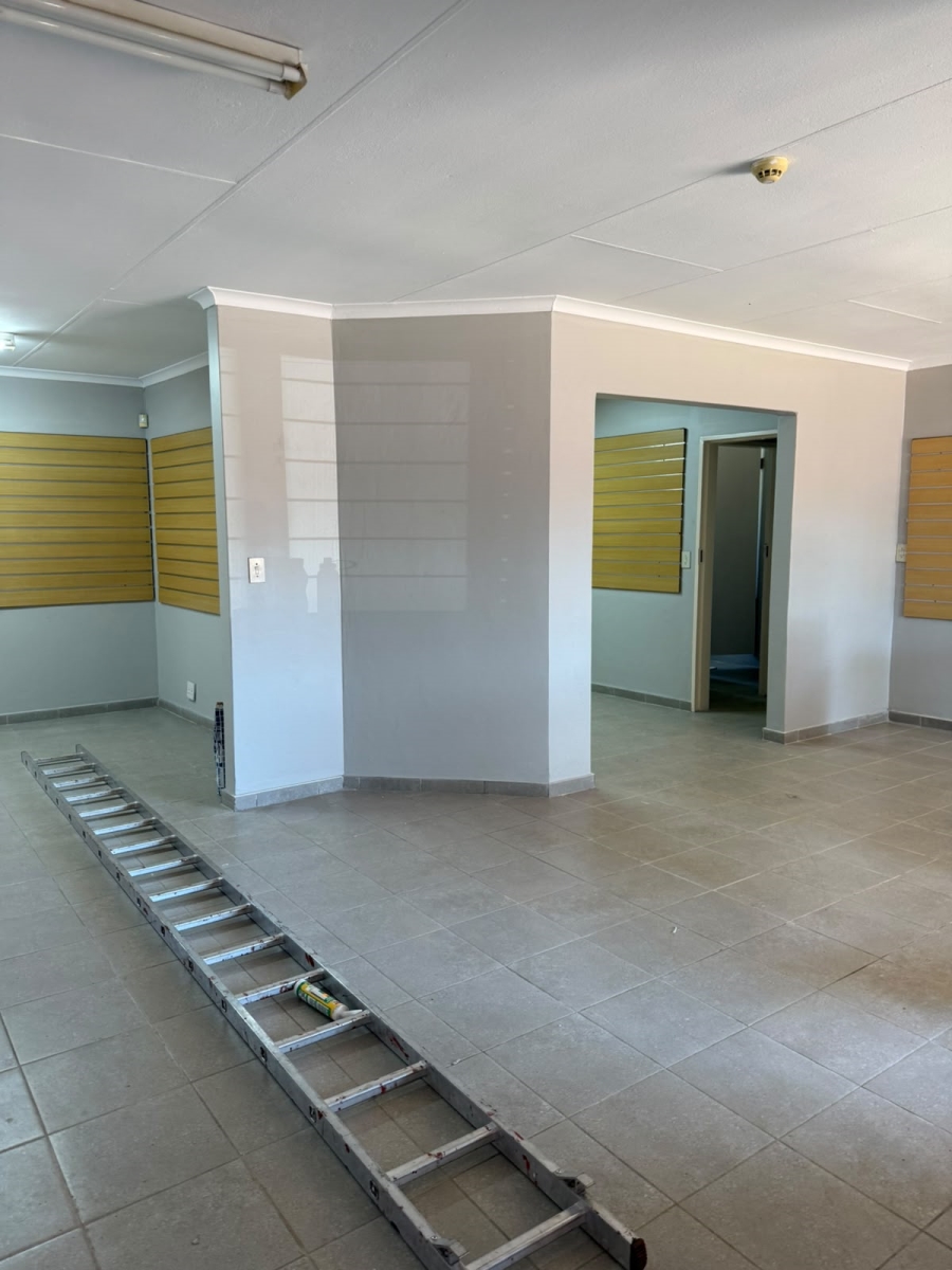 To Let Commercial Property for Rent in Wierda Park Gauteng
