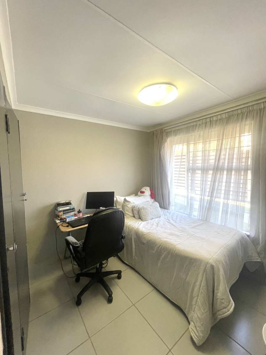 To Let 2 Bedroom Property for Rent in Sunninghill Gauteng