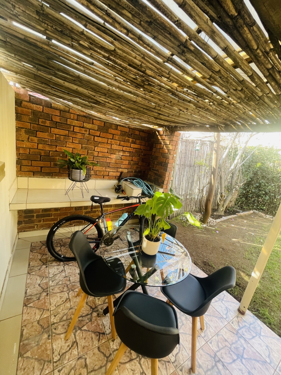 To Let 2 Bedroom Property for Rent in Sunninghill Gauteng