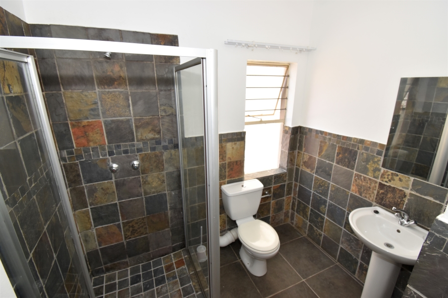 To Let 2 Bedroom Property for Rent in Sundowner Gauteng