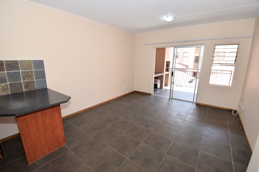To Let 2 Bedroom Property for Rent in Sundowner Gauteng