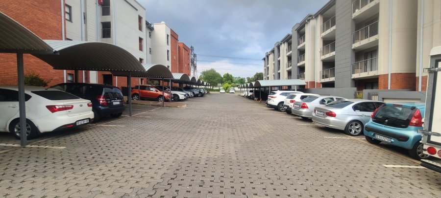 To Let 2 Bedroom Property for Rent in Sebenza Gauteng