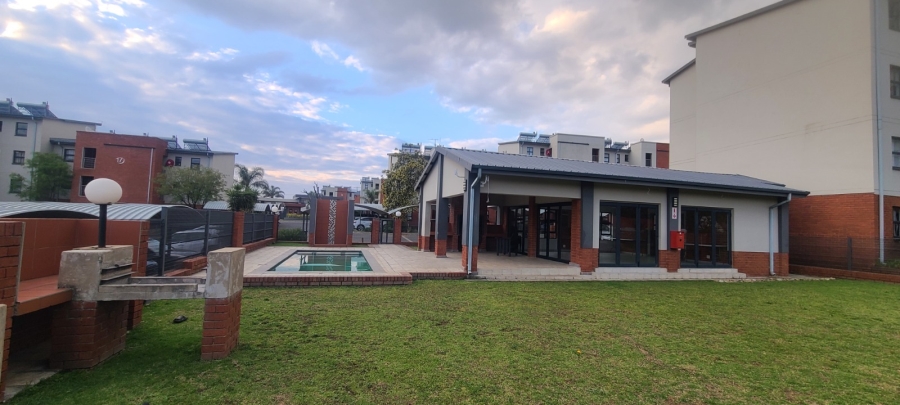 To Let 2 Bedroom Property for Rent in Sebenza Gauteng