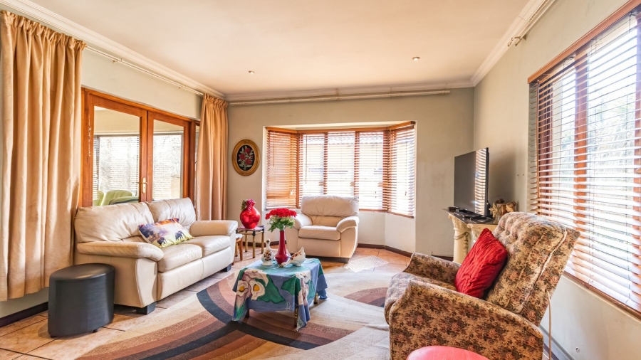 3 Bedroom Property for Sale in Hughes Gauteng