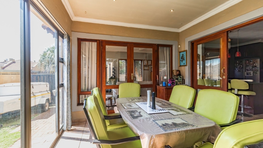 3 Bedroom Property for Sale in Hughes Gauteng