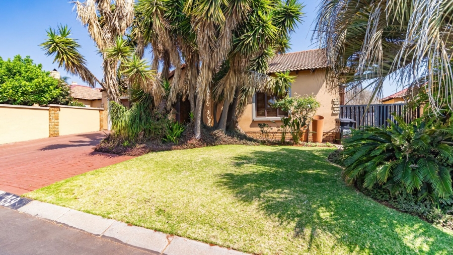 3 Bedroom Property for Sale in Hughes Gauteng