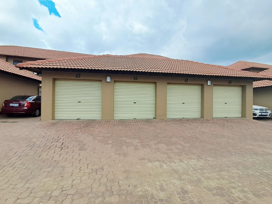 2 Bedroom Property for Sale in Comet Gauteng