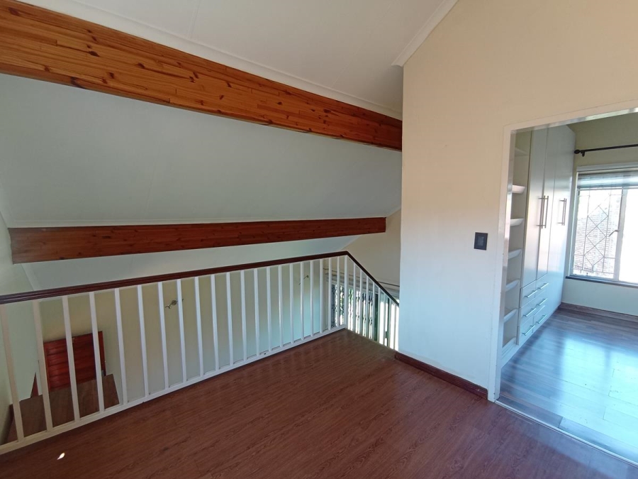 3 Bedroom Property for Sale in Bassonia Gauteng