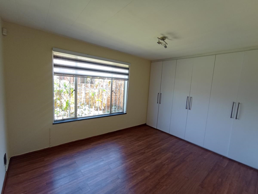 3 Bedroom Property for Sale in Bassonia Gauteng