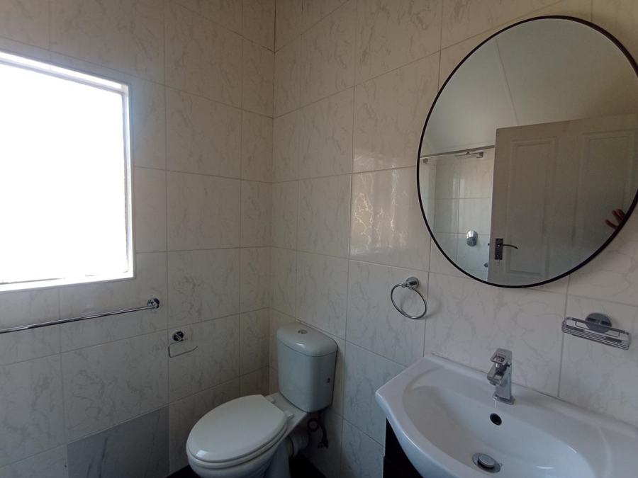 3 Bedroom Property for Sale in Bassonia Gauteng