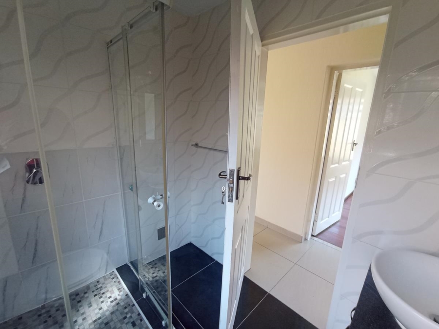 3 Bedroom Property for Sale in Bassonia Gauteng