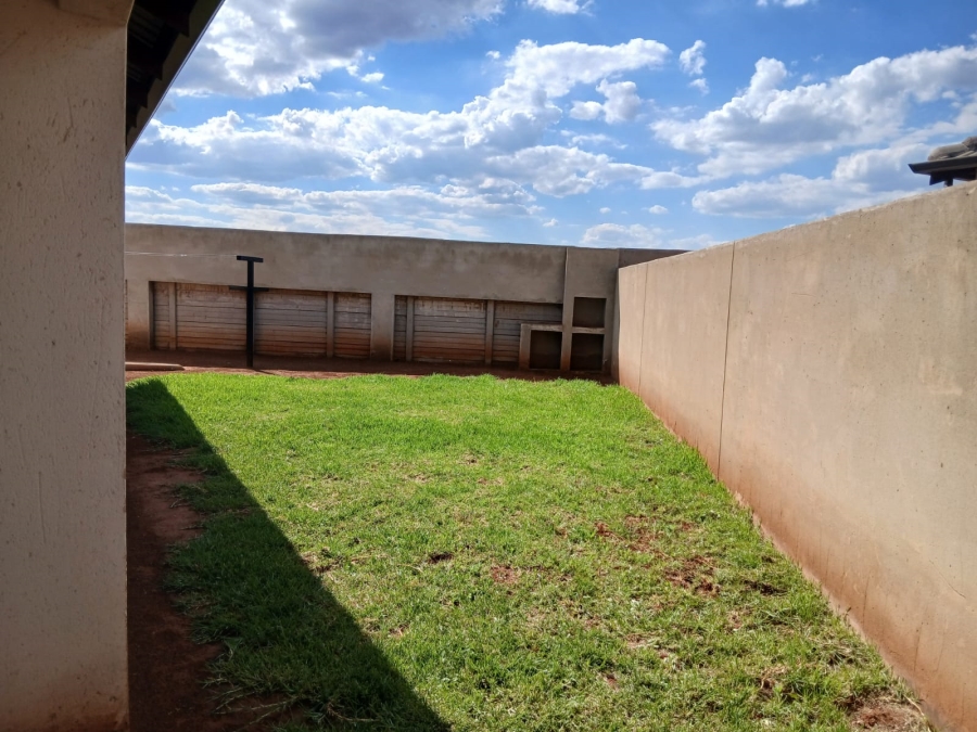 2 Bedroom Property for Sale in Dawn Park Gauteng