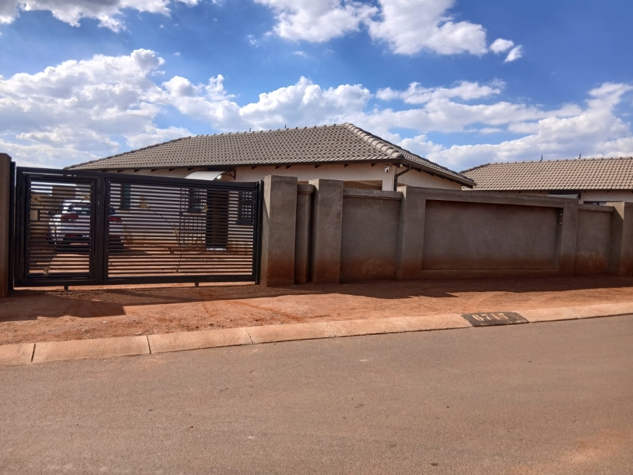 2 Bedroom Property for Sale in Dawn Park Gauteng