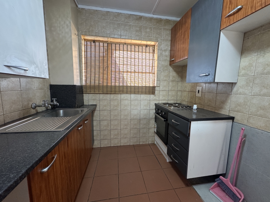 2 Bedroom Property for Sale in Malvern East Gauteng