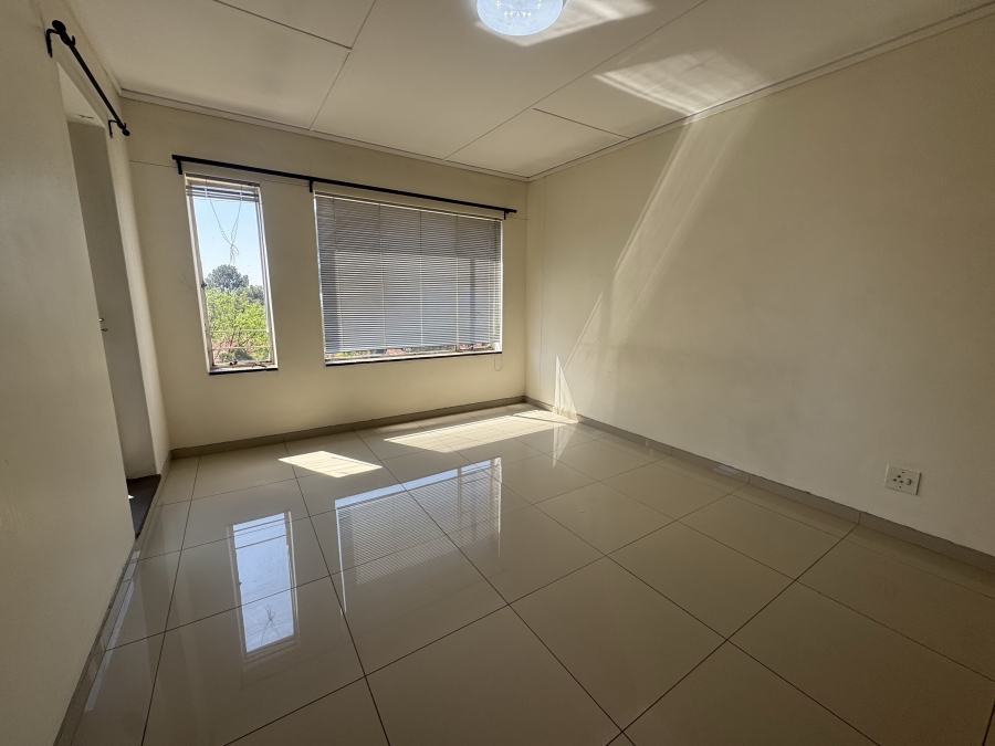 2 Bedroom Property for Sale in Malvern East Gauteng