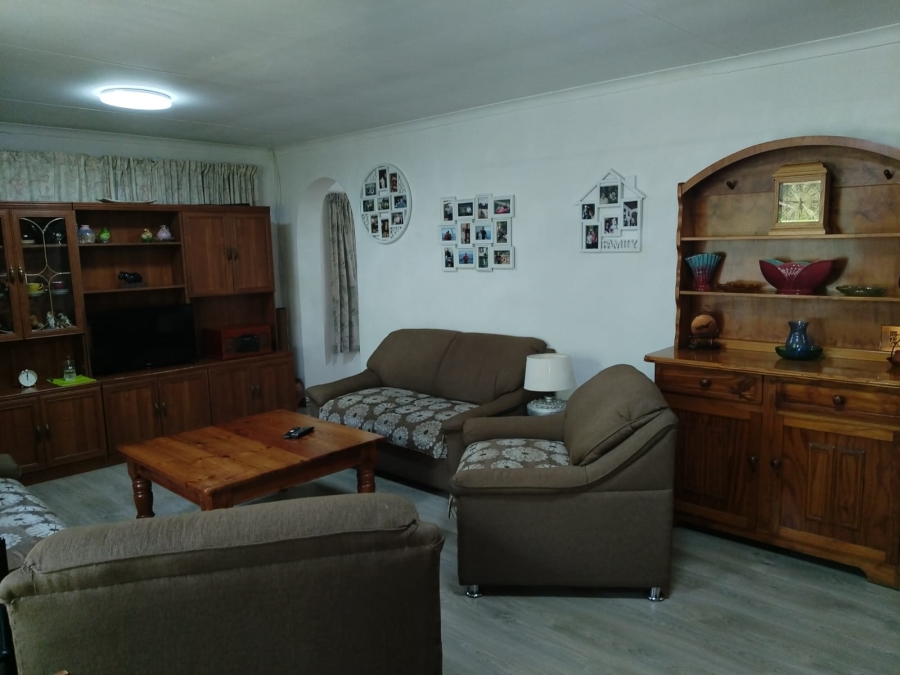 3 Bedroom Property for Sale in Illiondale Gauteng