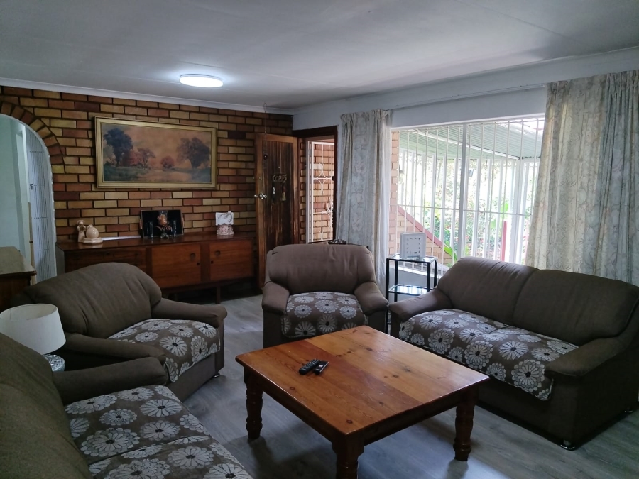 3 Bedroom Property for Sale in Illiondale Gauteng
