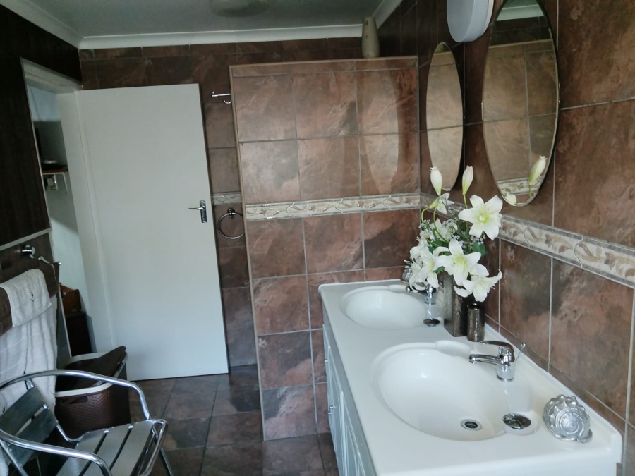 3 Bedroom Property for Sale in Illiondale Gauteng