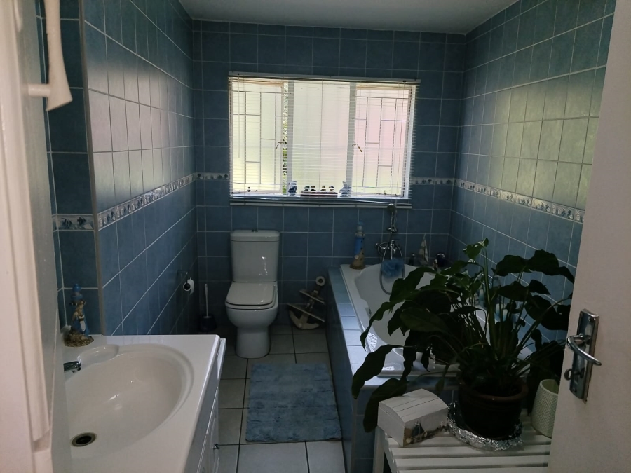 3 Bedroom Property for Sale in Illiondale Gauteng