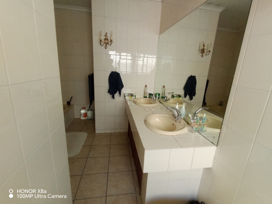 3 Bedroom Property for Sale in Kensington Gauteng